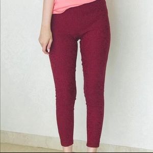 Maroon jeggings